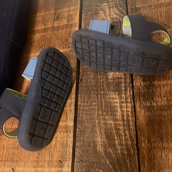 See Kai Run sandals - Picture 3 of 3